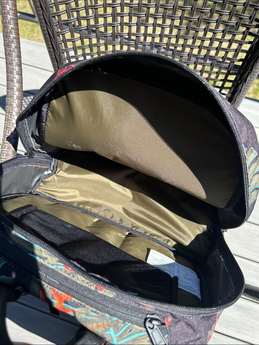 Dakine 28L Party Backpack - Picture 4 of 8